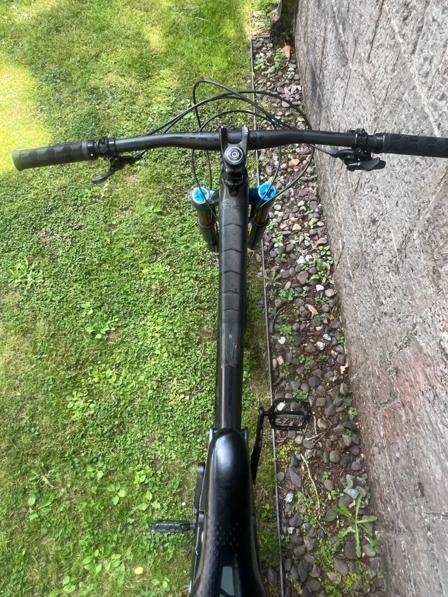 Mountain bike - Image 3