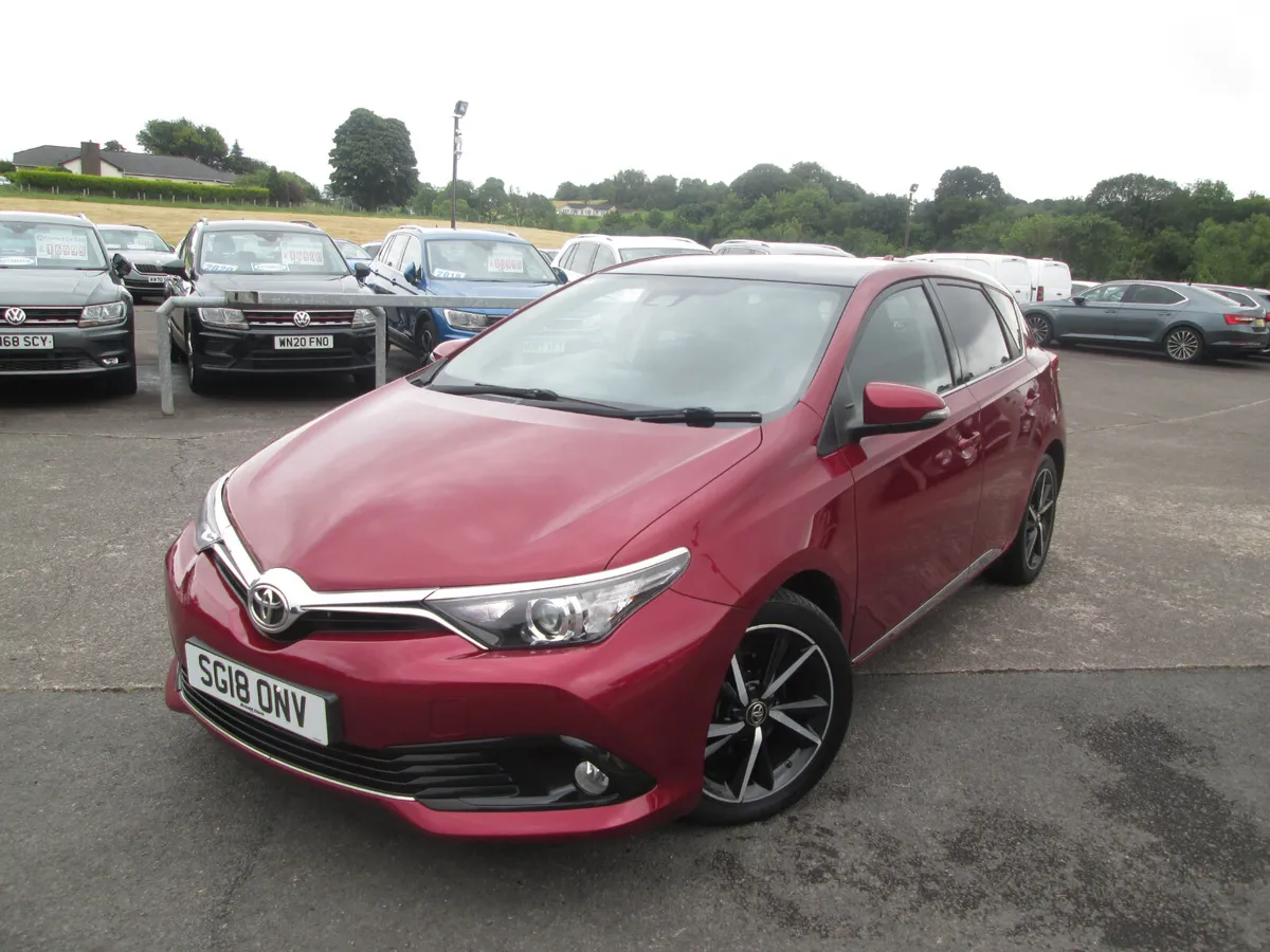 2018  TOYOTA  AURIS  1.6  D-4D  DESIGN  TSS  5DR - Image 2