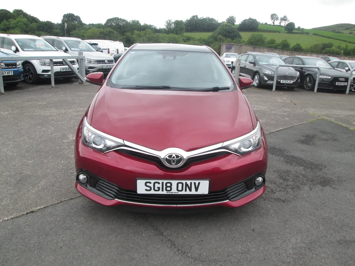 2018  TOYOTA  AURIS  1.6  D-4D  DESIGN  TSS  5DR - Image 3