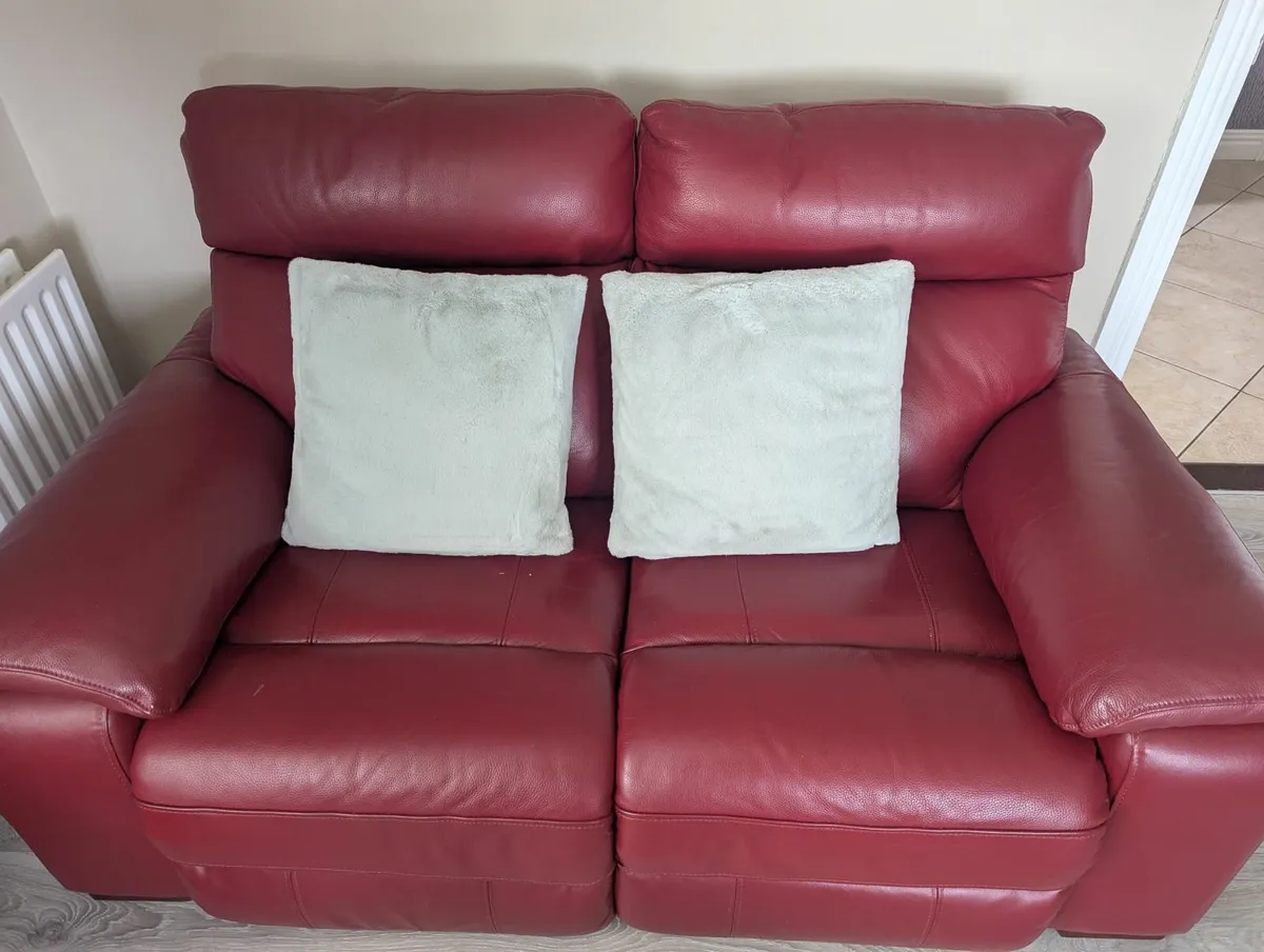 2 Seater Burgundy/Red leather reclining sofa - Image 1