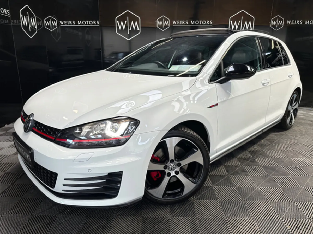 Volkswagen Golf GTI 2.0 TSI  SUNROOF / DYNAUDIO/ A - Image 1