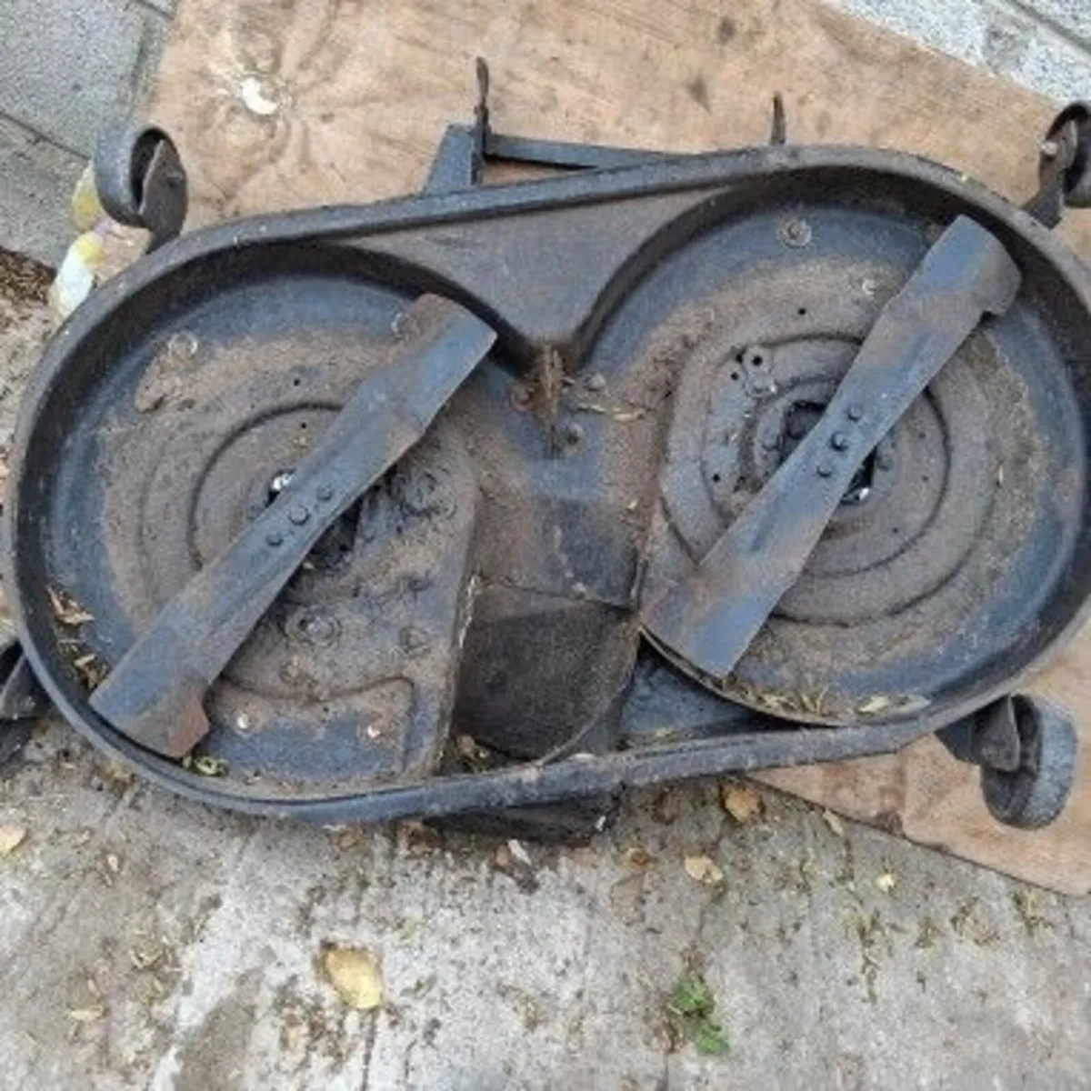 Husqvarna Deck 42inch - Image 2
