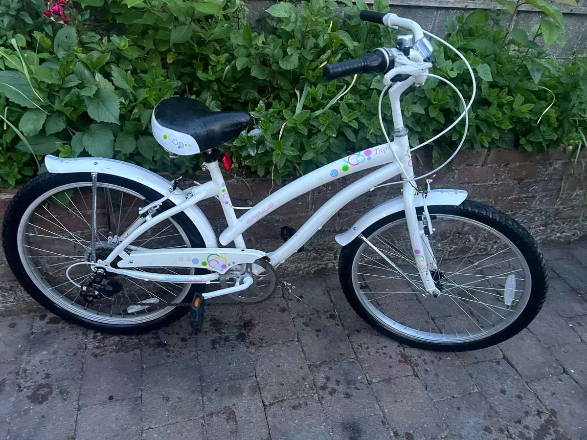 Girls bike size 24 great condition working 100% - Image 4