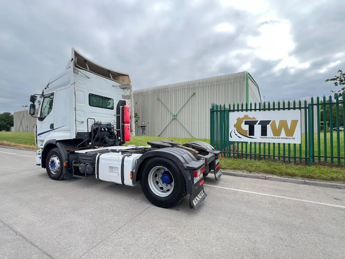 Renault Premium 460 - Image 1