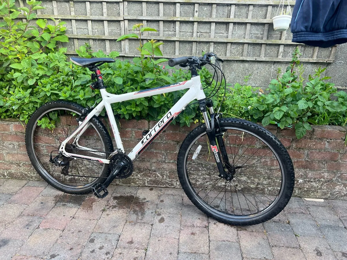 Carrera bike - great condition working 100% - Image 2
