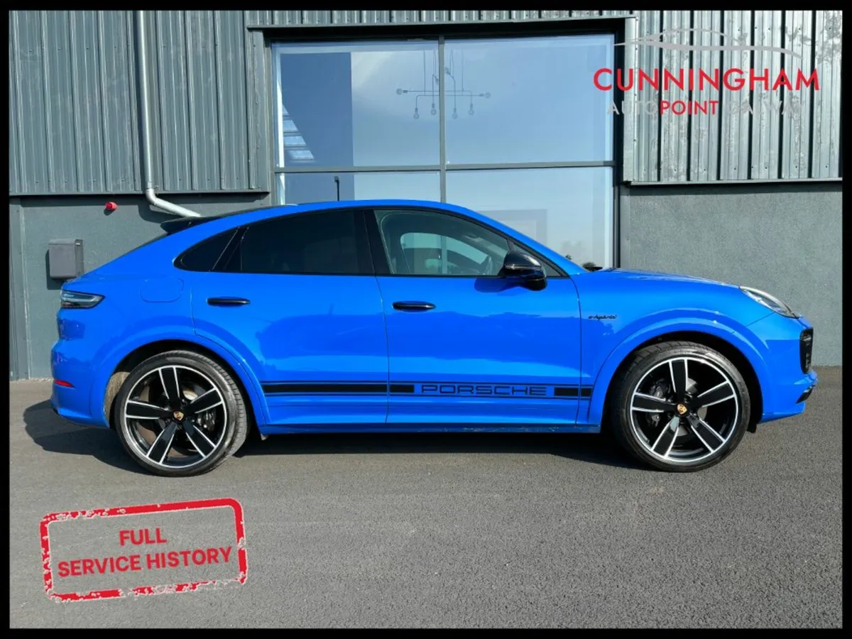 Porsche Cayenne Coupe 3.0 V6 e-hybrid - Image 3