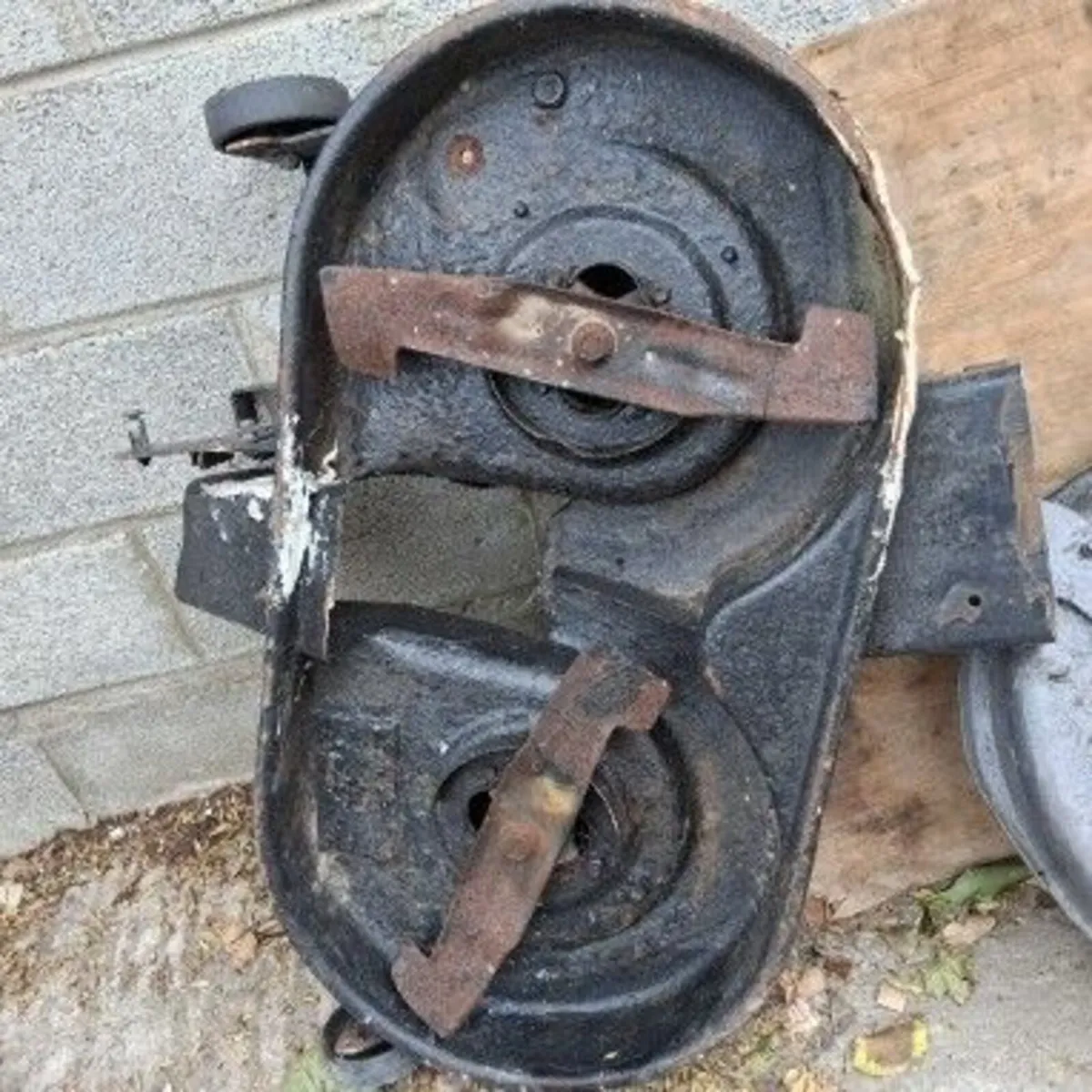 Mower Deck  36 inch - Image 1