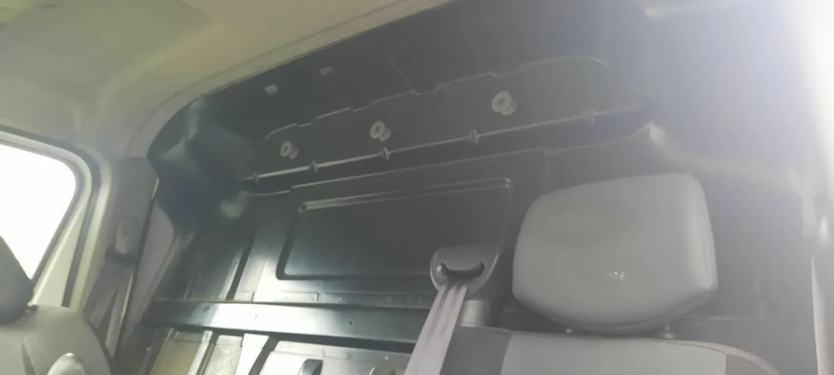 Renault master  bulk head deviding cabin wall - Image 3