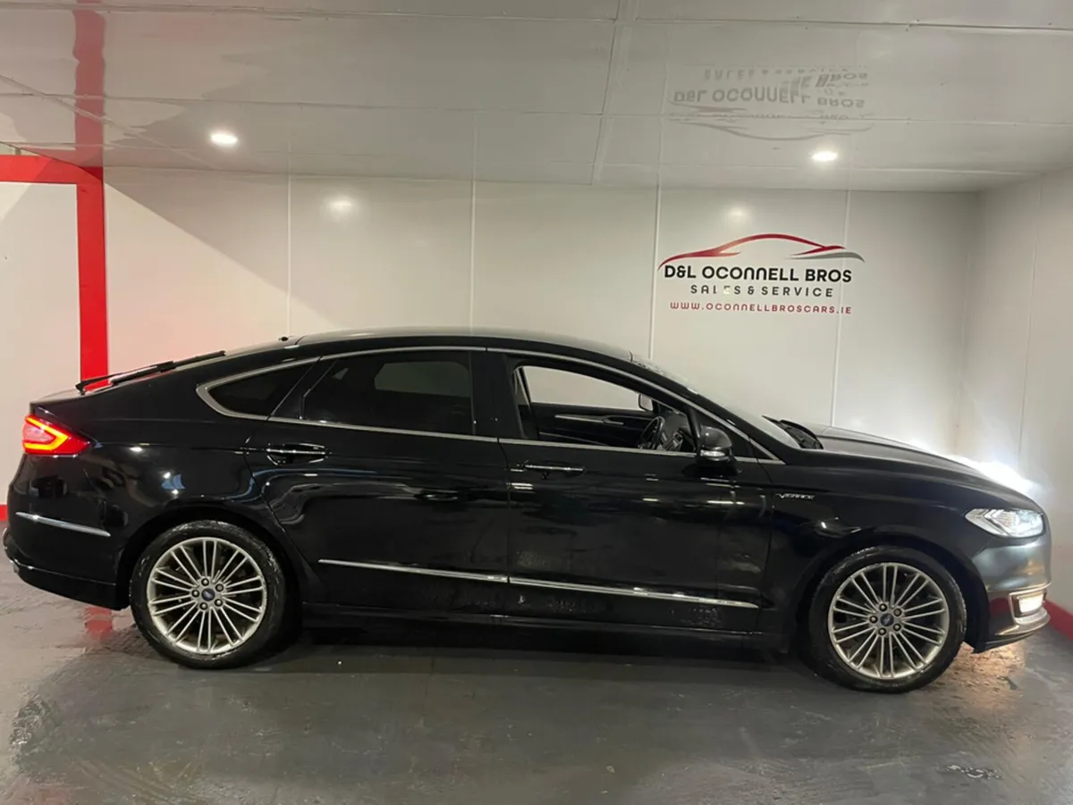 Ford Mondeo VIGNALE 2.0 TD 150PS 6SPEED 5DR 4 - Image 3