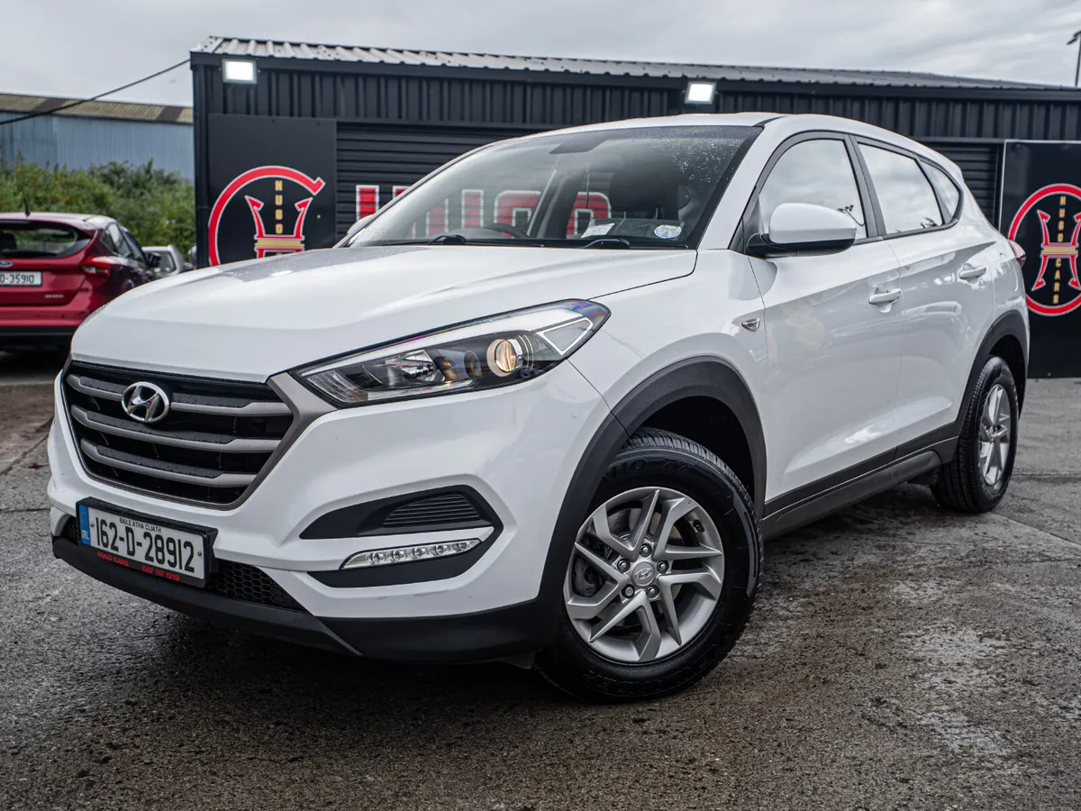 162 Hyundai Tucson 1.7d/FSH/Low mls/1yr warranty - Image 4
