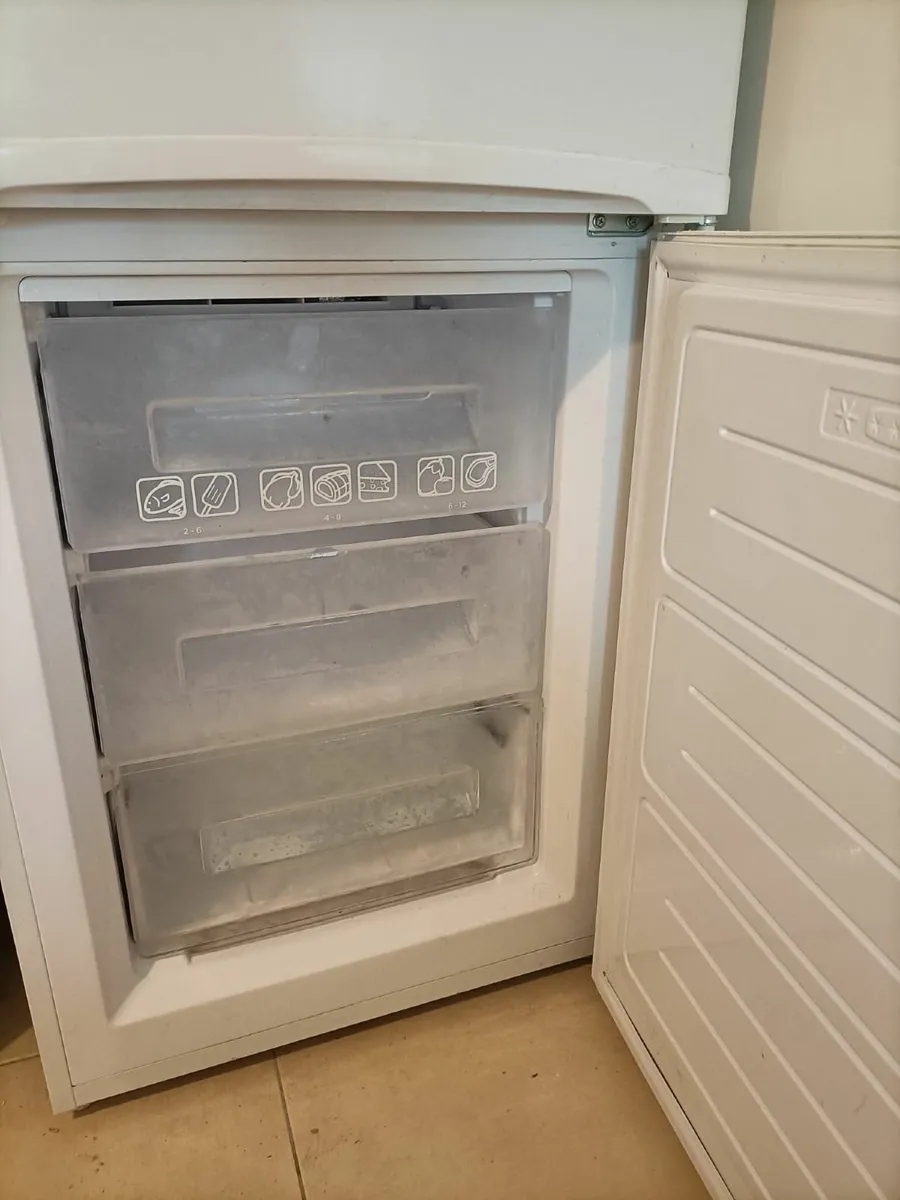 Hoover No Frost Fridge Freezer - Image 3