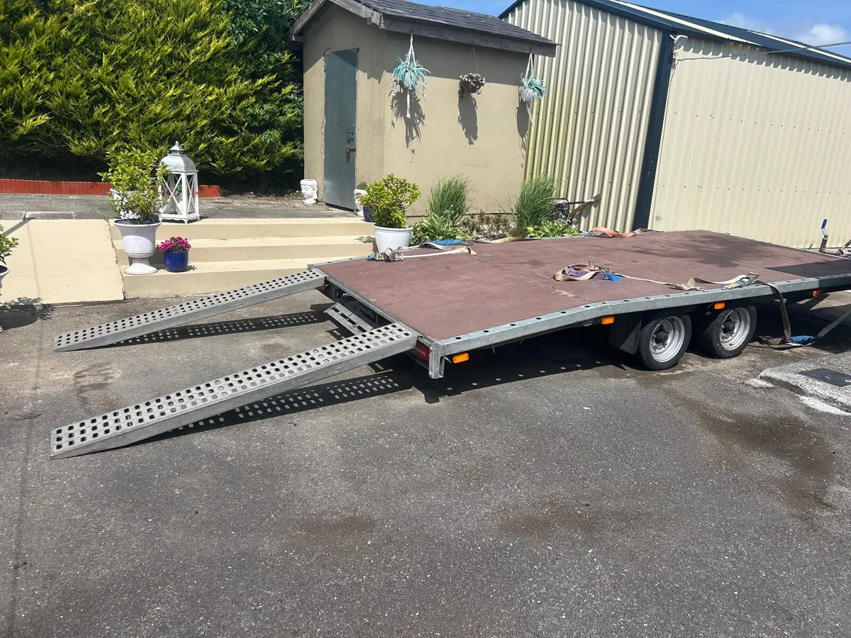 Car transporter - Image 2