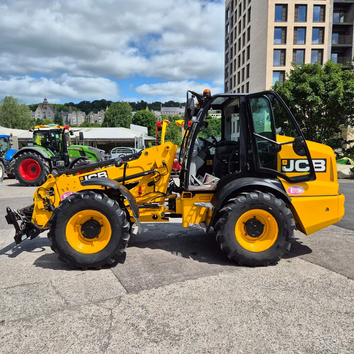 Jcb Tm320 - Image 1