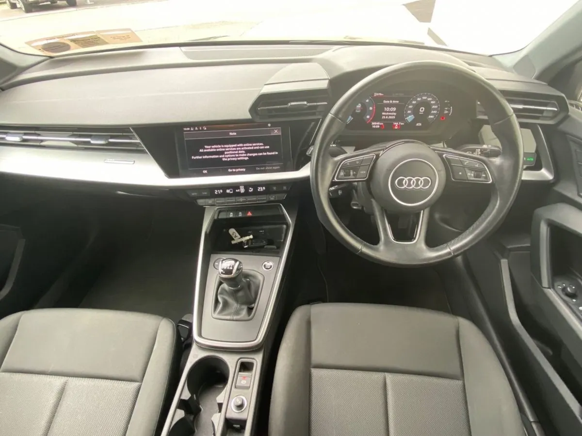 Audi A3 30 TDI 116HP SE - Image 4