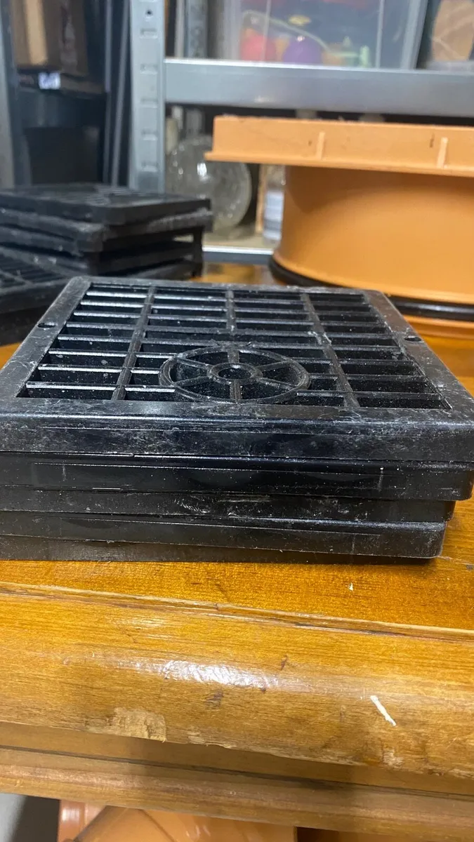 Sewer gully grid