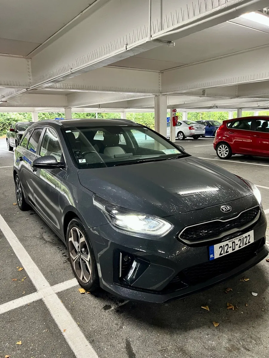 Kia Ceed 1.6 SW PHEV Trailer 5DR - Image 1