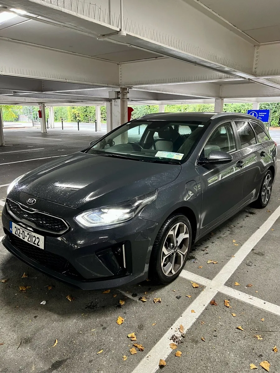 Kia Ceed 1.6 SW PHEV Trailer 5DR - Image 2