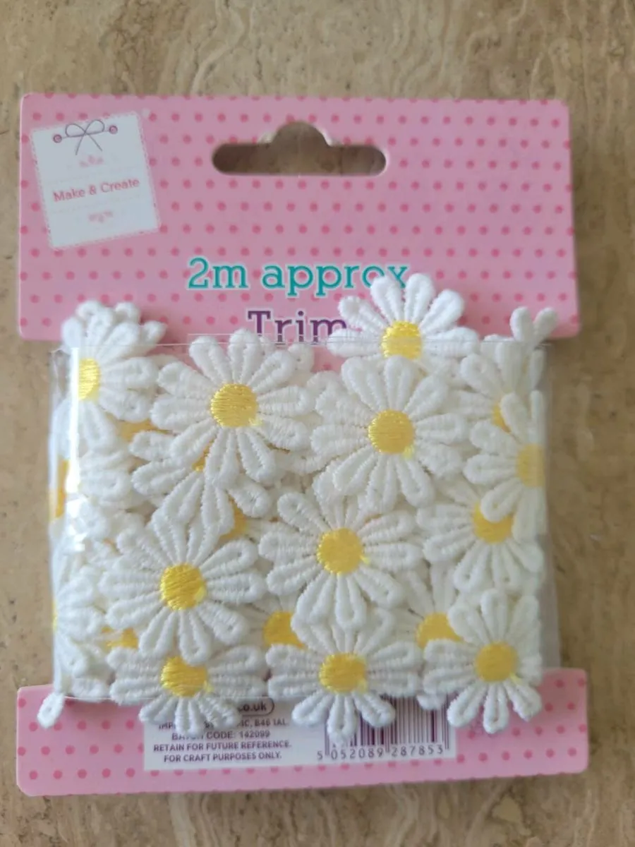 Daisy pink.trimming new - Image 2