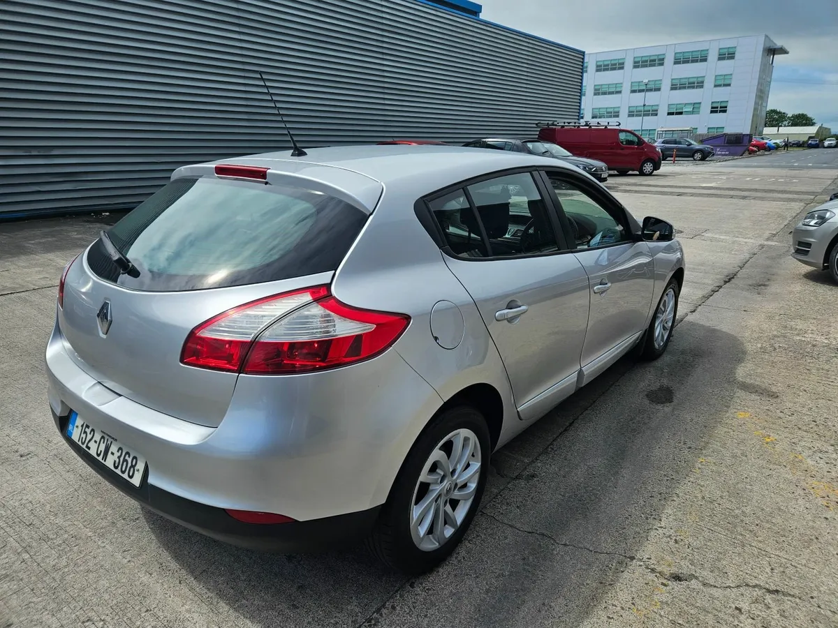 2015 Renault Megane  Dynamique - Image 4