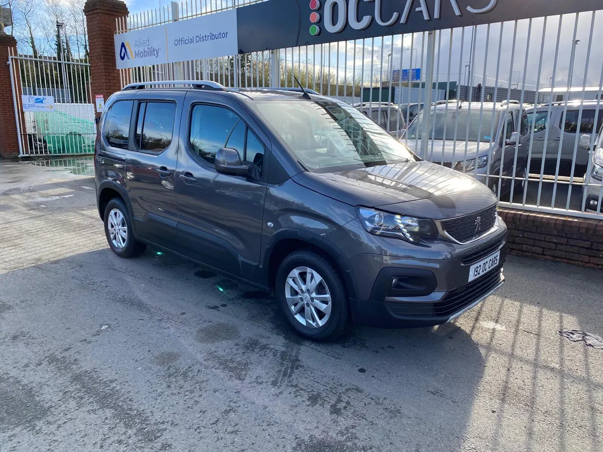 2019 Peugeot Rifter Allure Horizon RE (SWB) - Image 3