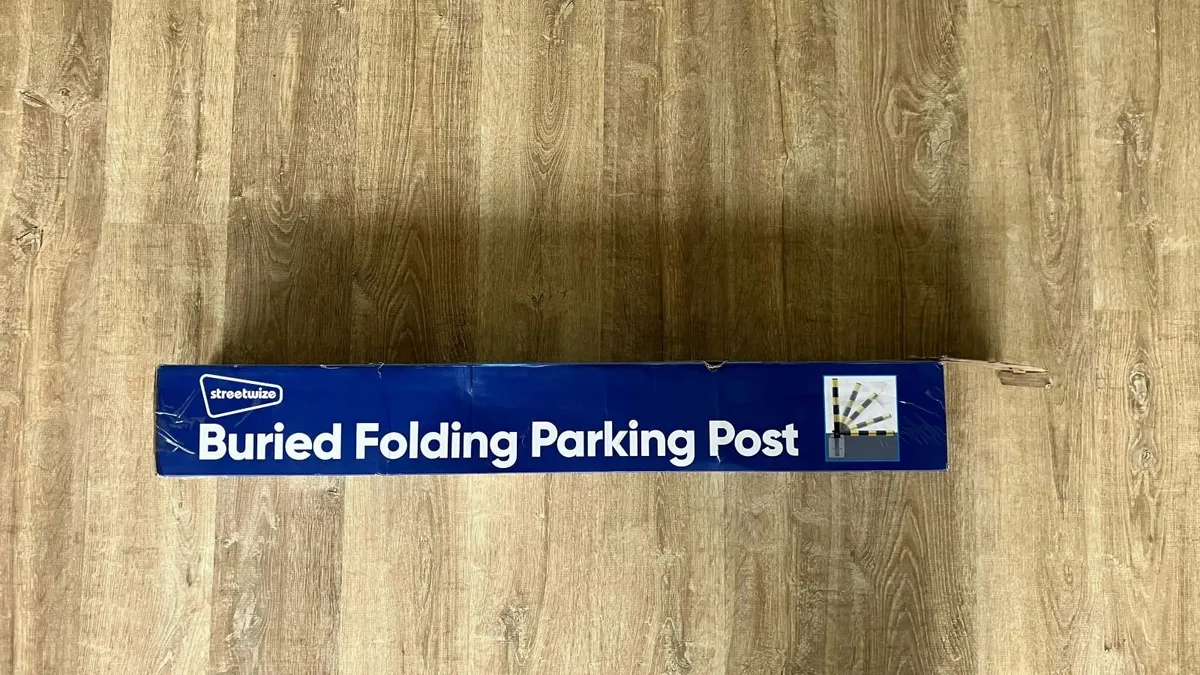 Parking Post - HALF PRICE! - Image 2