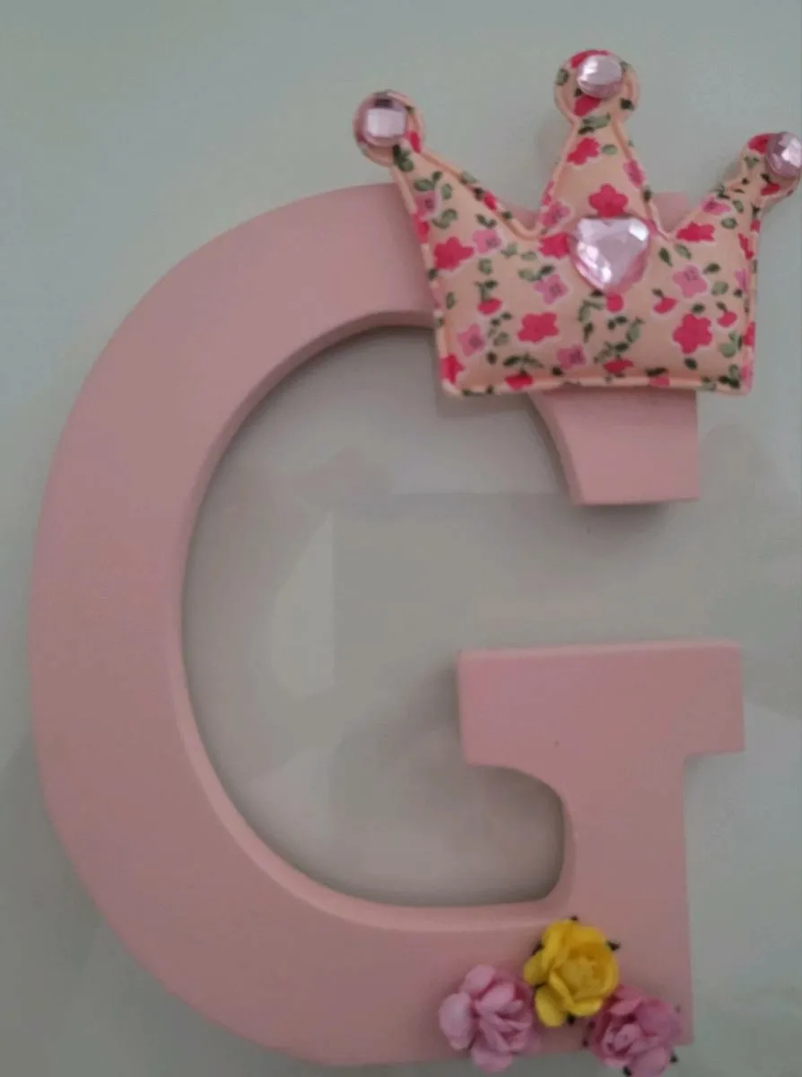 Baby girl G alphabet with flowers and.crown