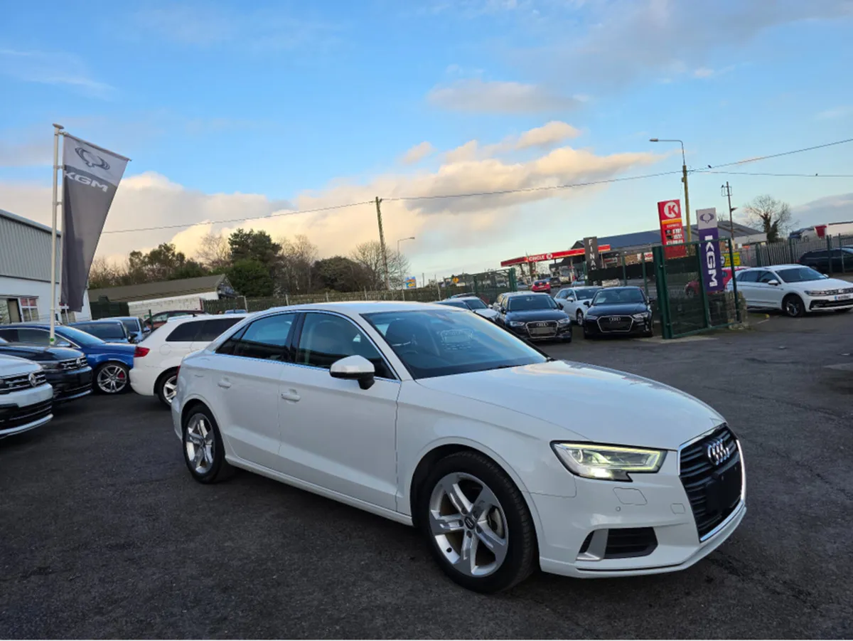 Audi A3 182 ( SALOON ) FULL LEATHER HEATED SEATS V - Image 3
