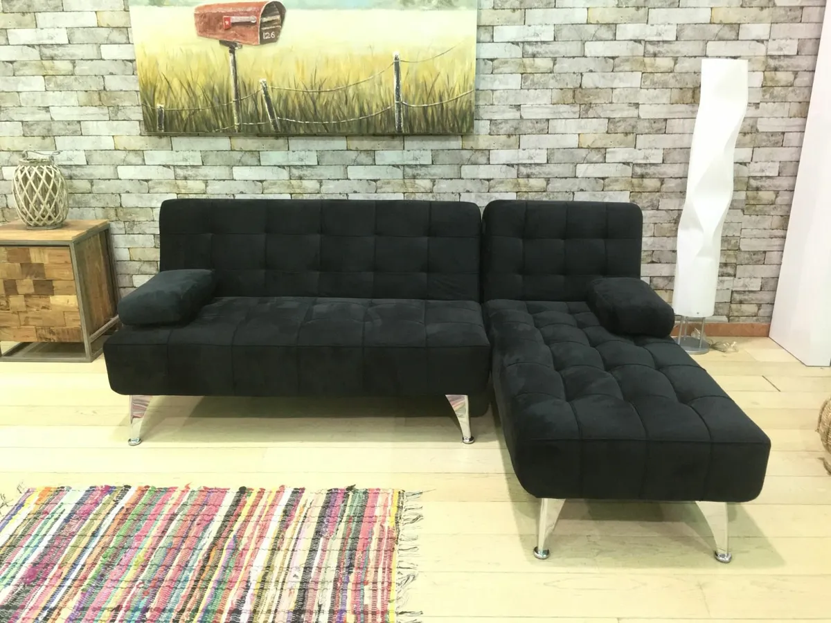 ✅ Nordic Comfort – Chaise Sofa Turns into Bed - Image 1