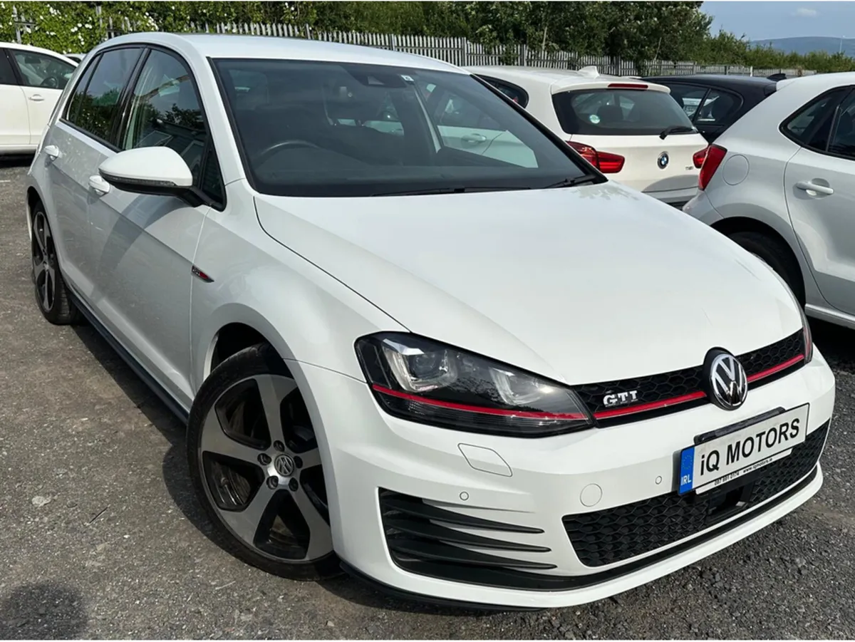 Volkswagen Golf GTI2.0 AUTOMATIC LOW MILEAGE(4512) - Image 1