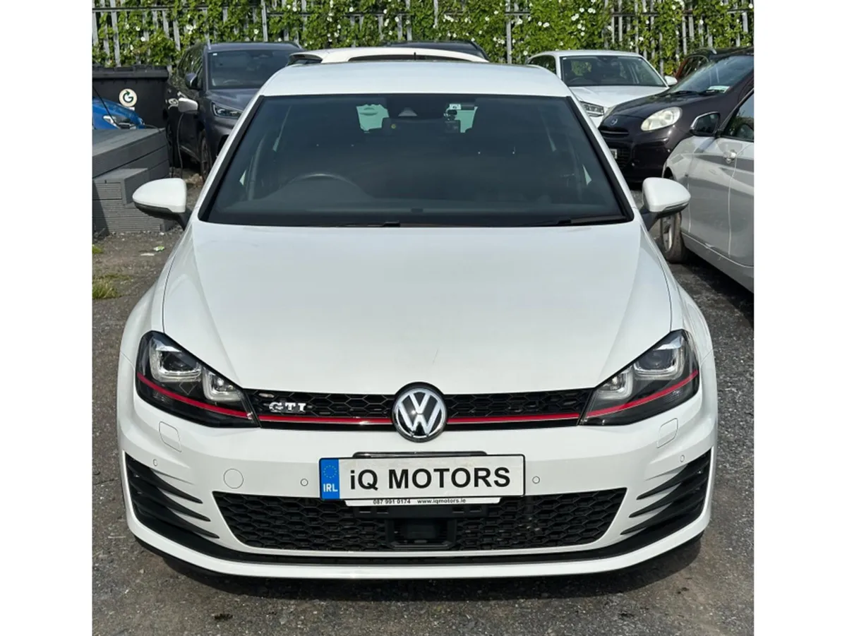 Volkswagen Golf GTI2.0 AUTOMATIC LOW MILEAGE(4512) - Image 2