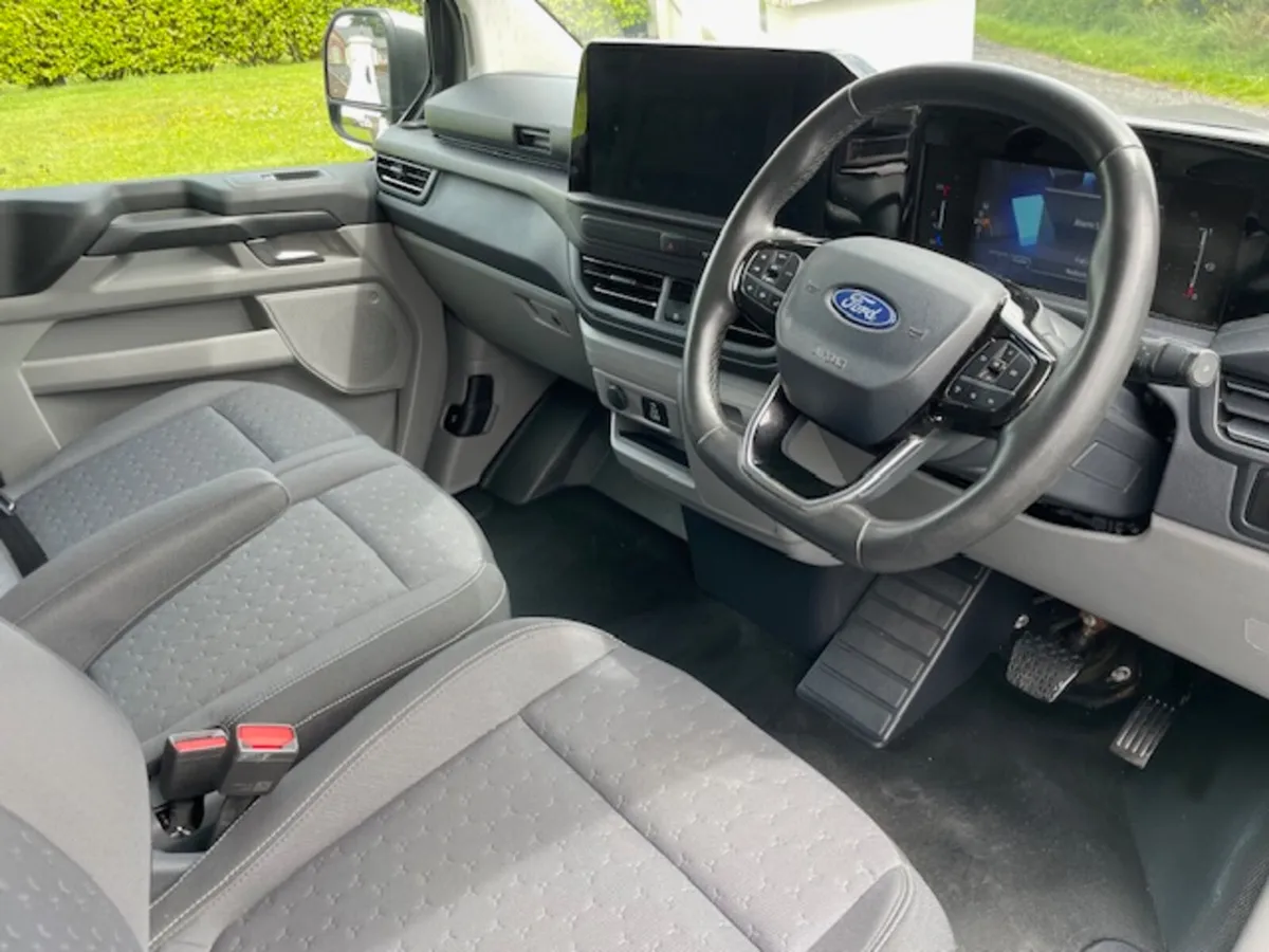 Ford Transit Custom Limited Auto ** €215 VRT ** - Image 3