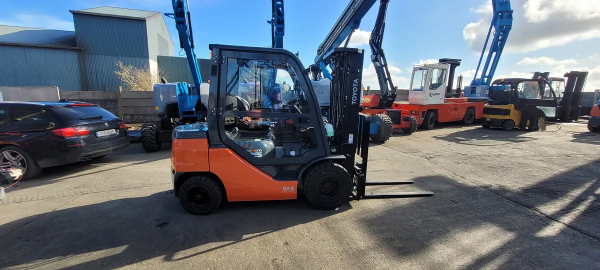 New Toyota cab forklifts - Image 3