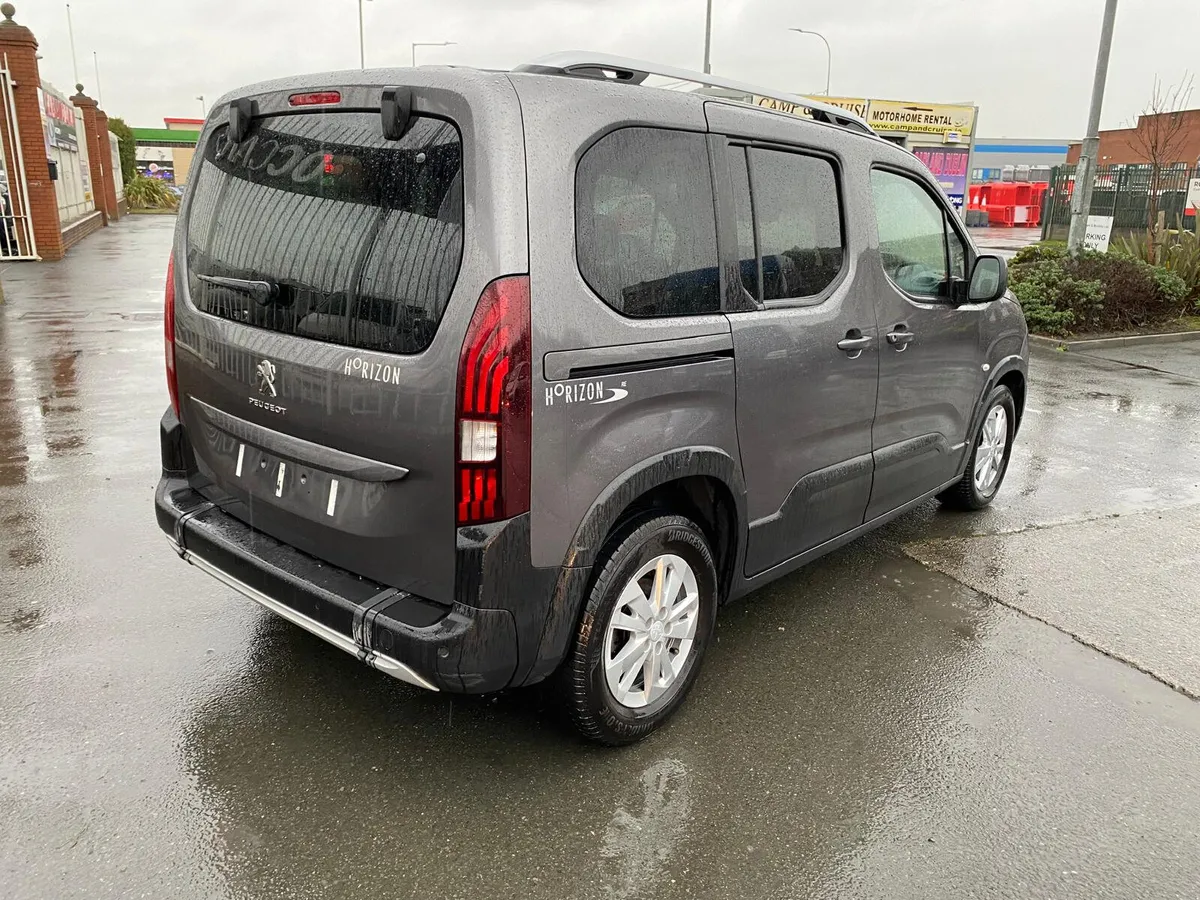 2019 Peugeot Rifter Allure Horizon RE - Image 3