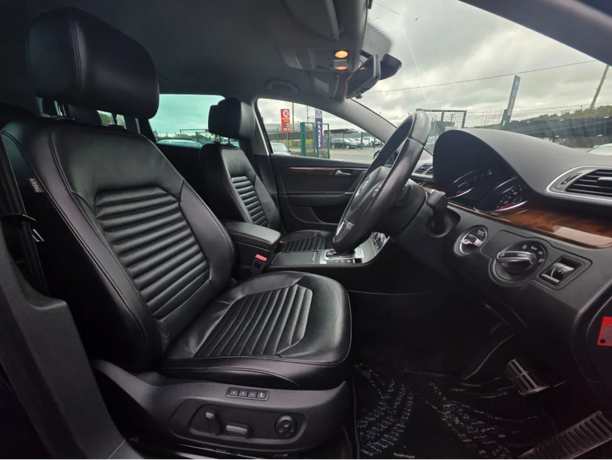 Volkswagen Passat ESTATE ( 132 ) FULL QUILTED LEAT - Image 2