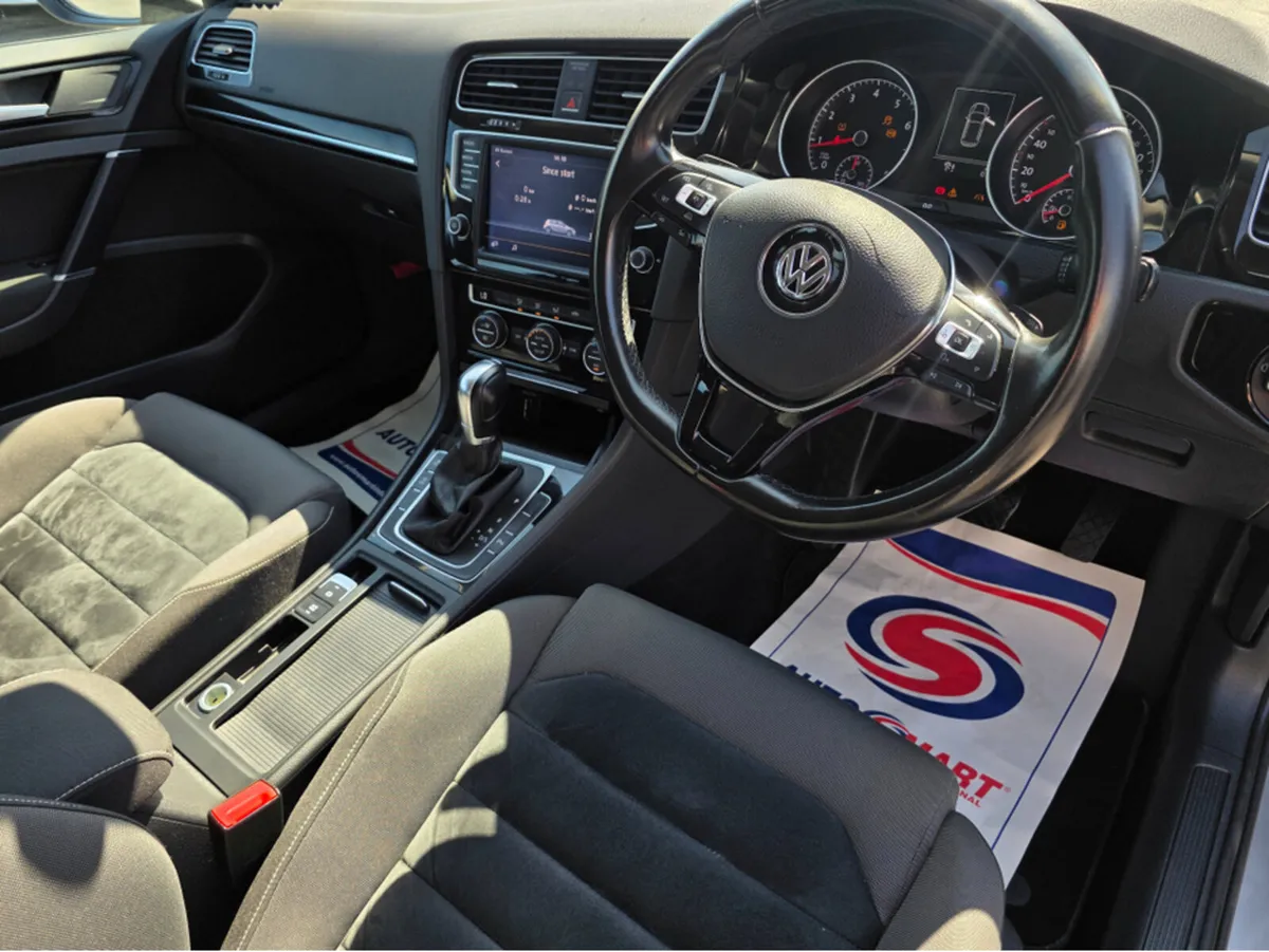 Volkswagen Golf 1.4 HIGHLINE EDITION ALCANTARA SEA - Image 4