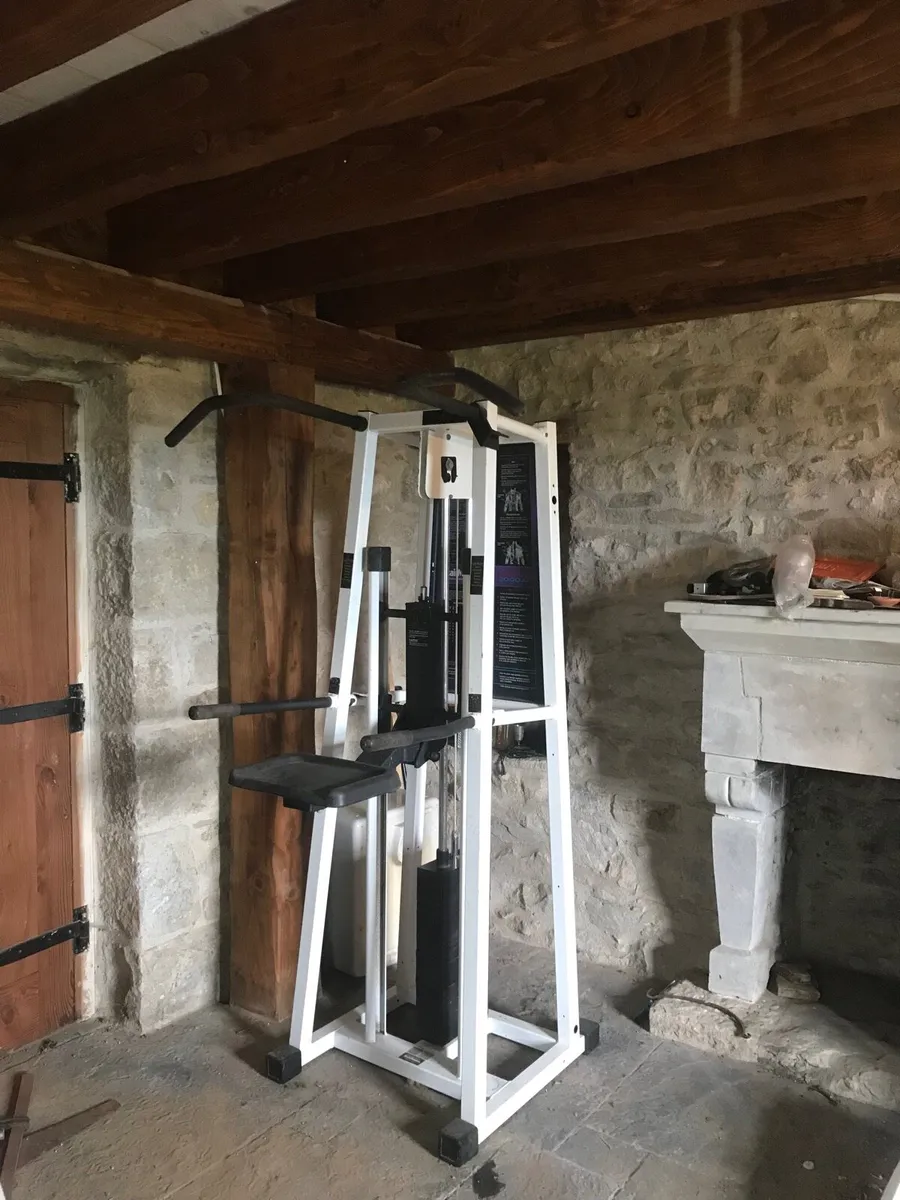 Gym equipment - Image 1