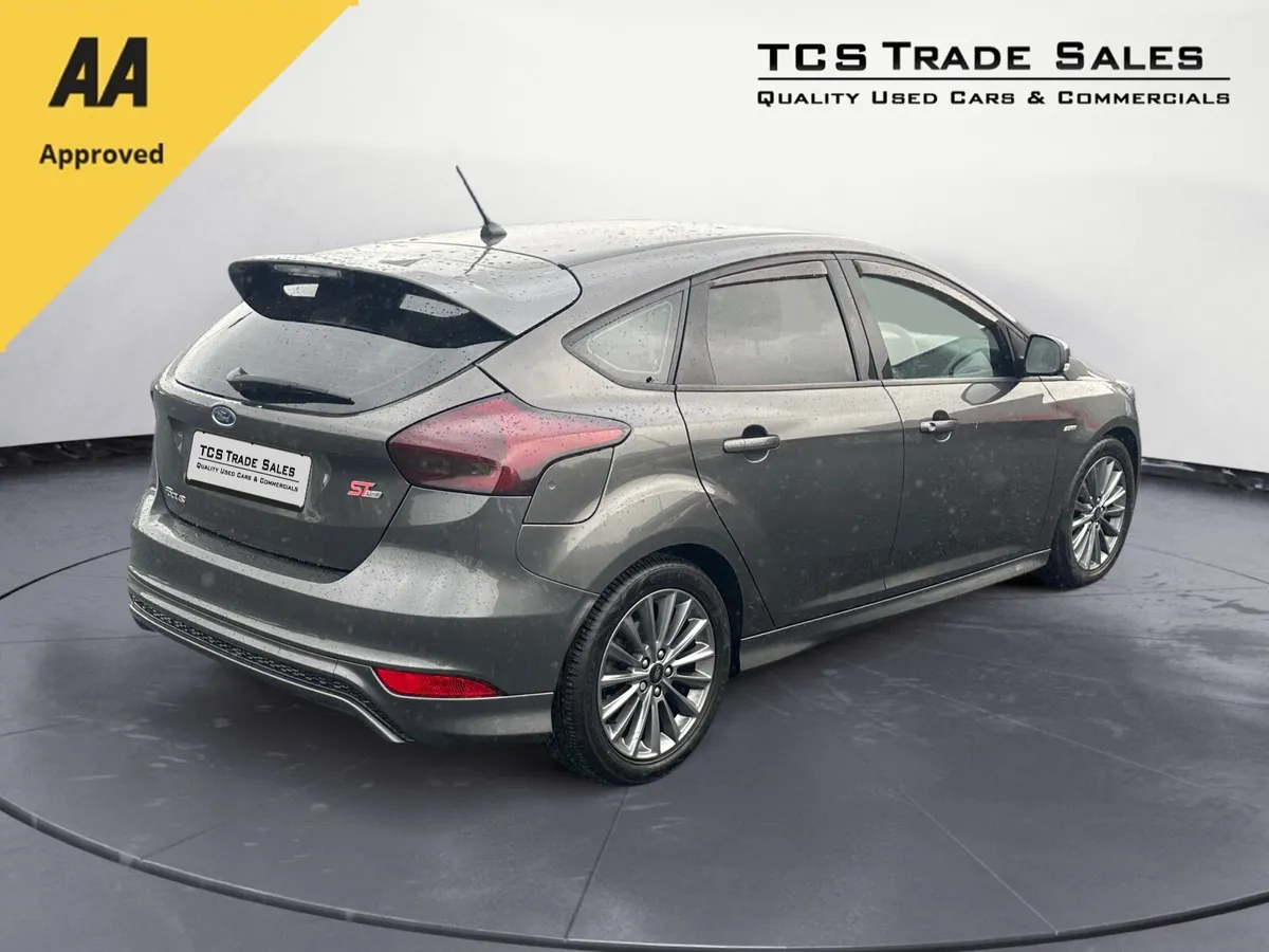 2017 Ford Focus 1.5 Tdci ST Line 120BHP - Image 3