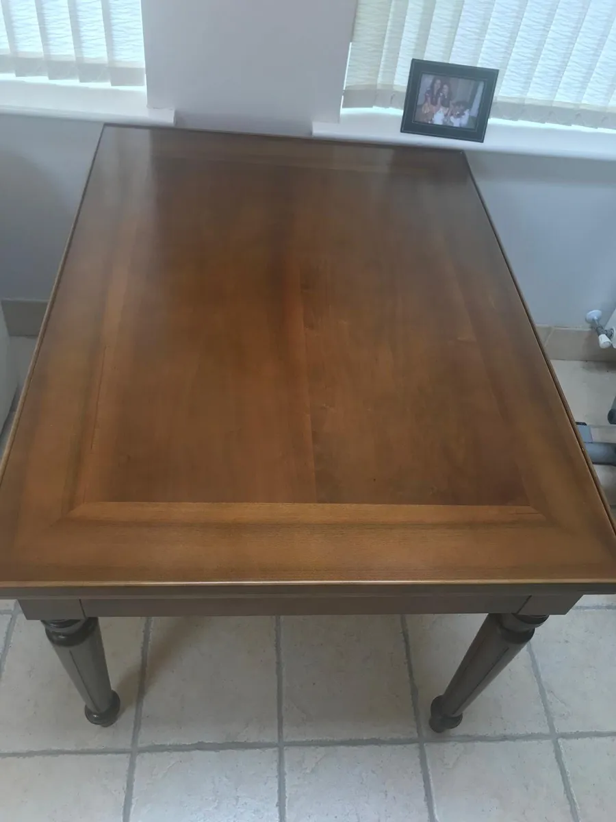 Game Table - Image 1