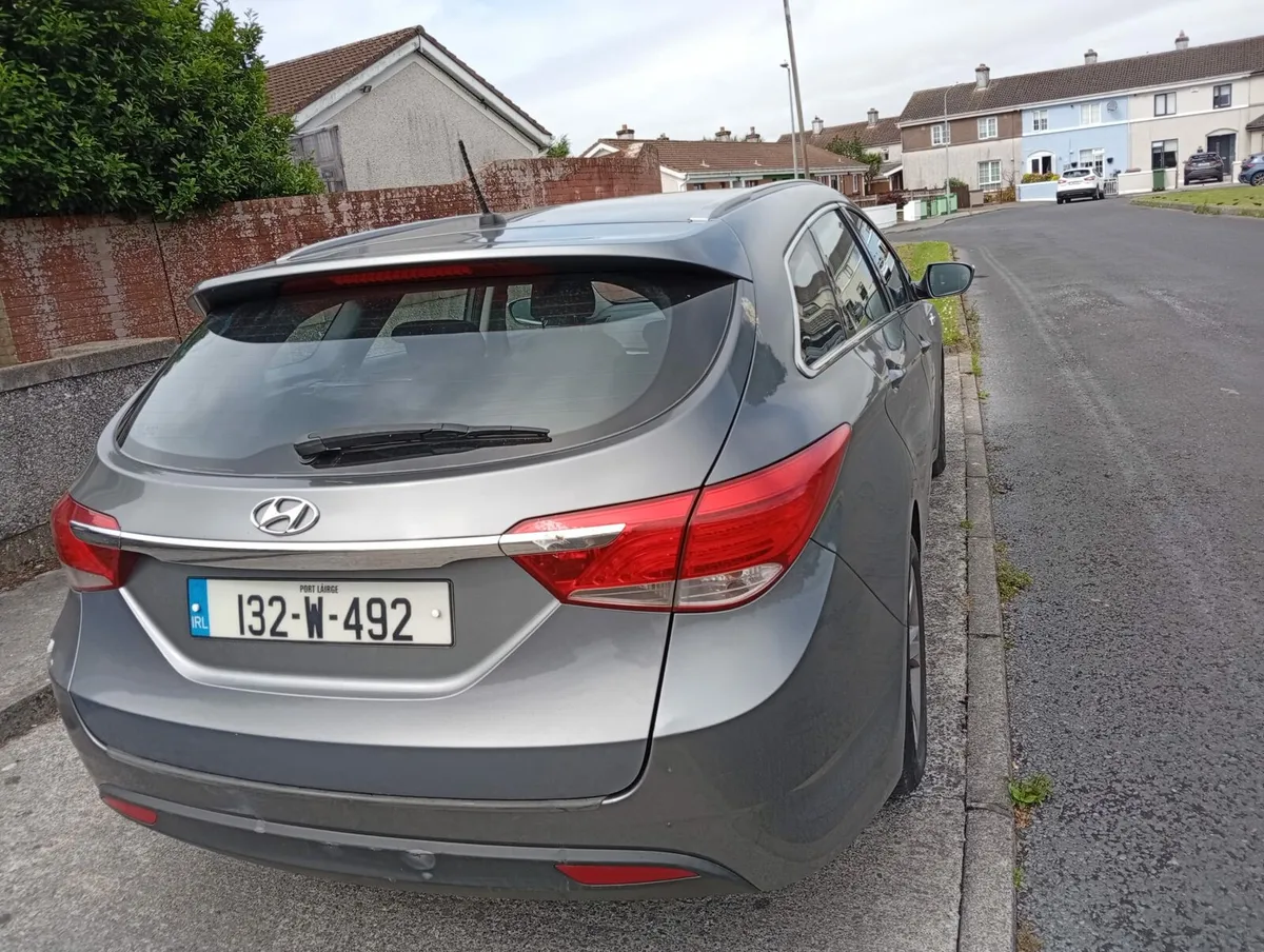 Car - Image 2