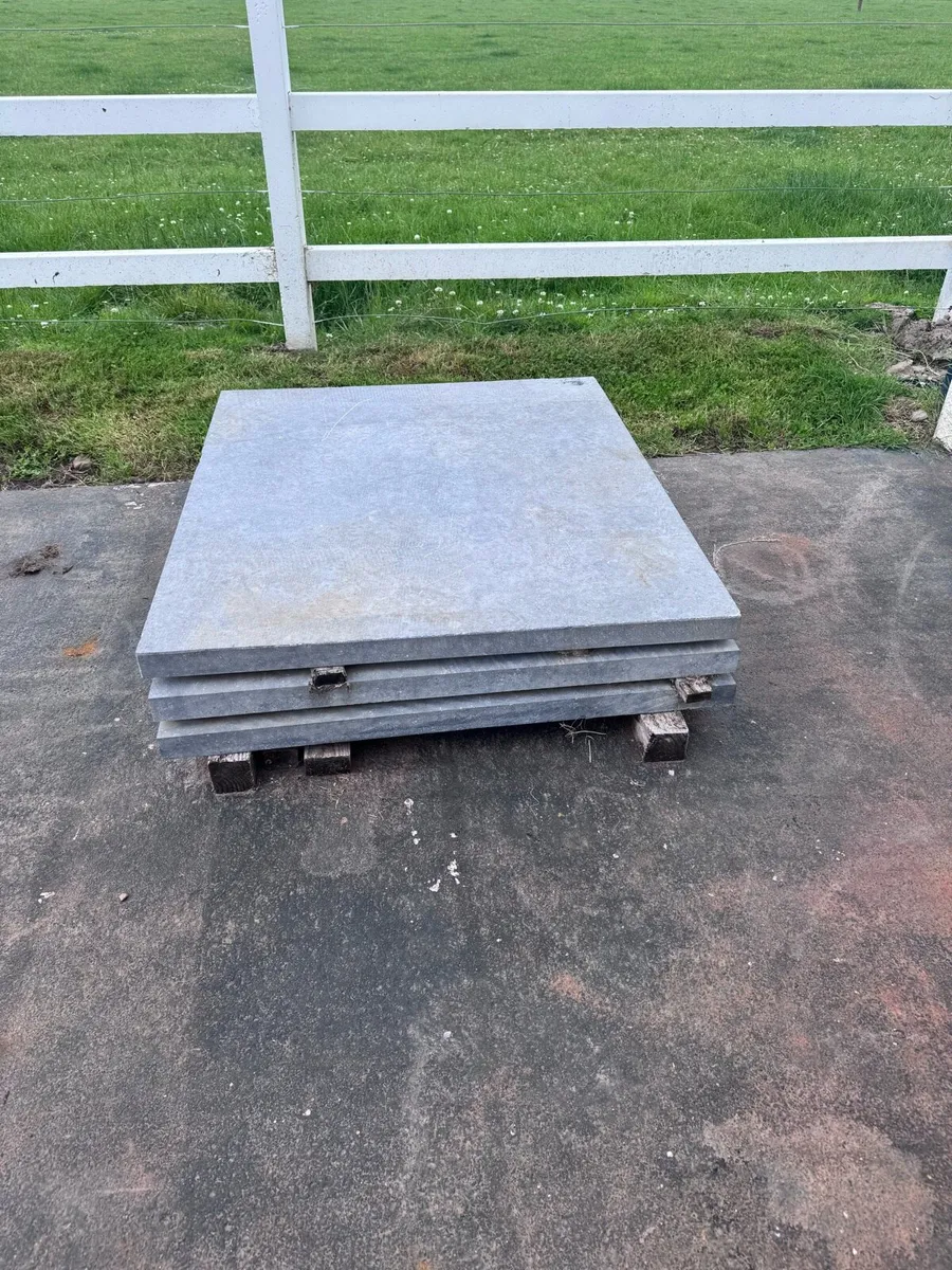Limestone Slabs - Image 1