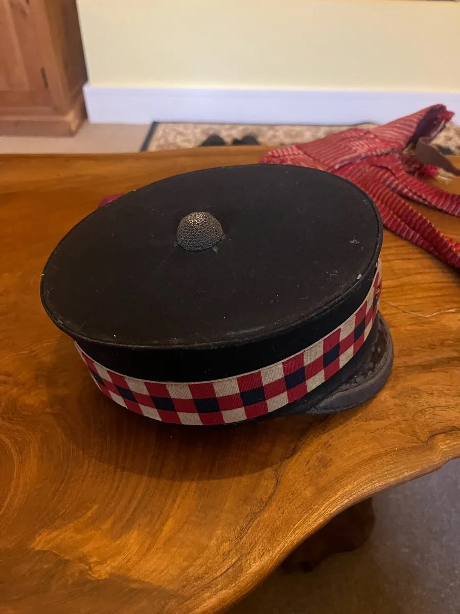 Victorian Officers Forage Cap & Sash Belt - Image 4