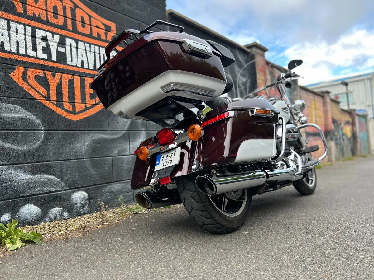 2021 HARLEY-DAVIDSON Road King - Image 3