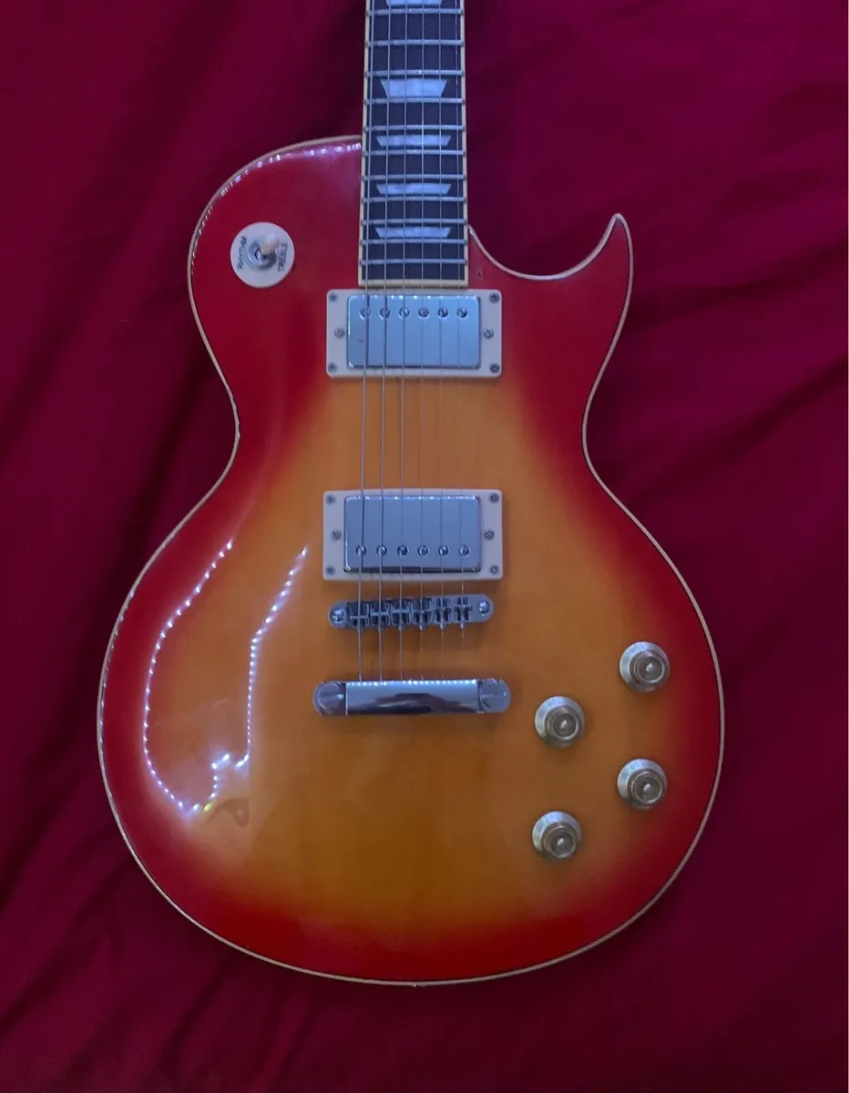 Sx Les Paul electric guitar - Image 2