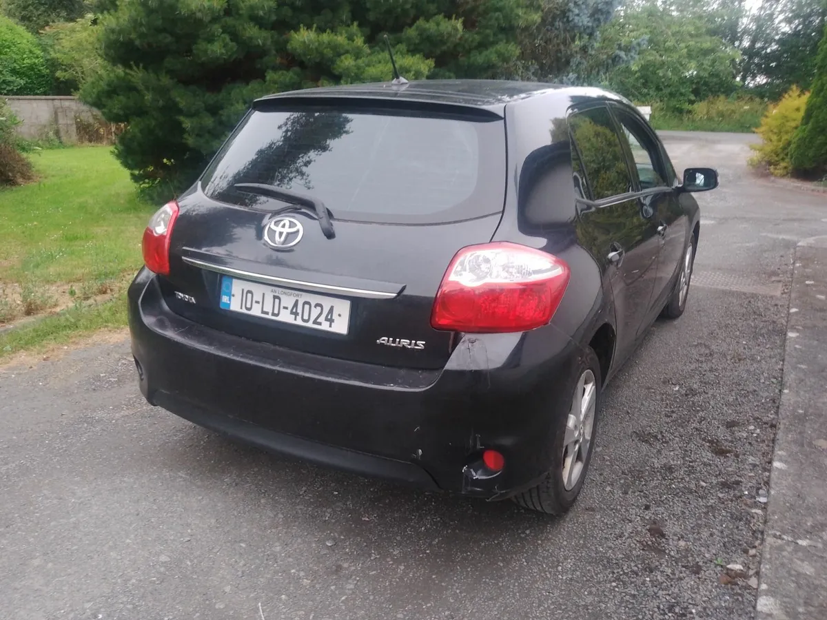 2010 AURIS 1.4 TAXED END 10/25 NCT 11/03/2026 - Image 4