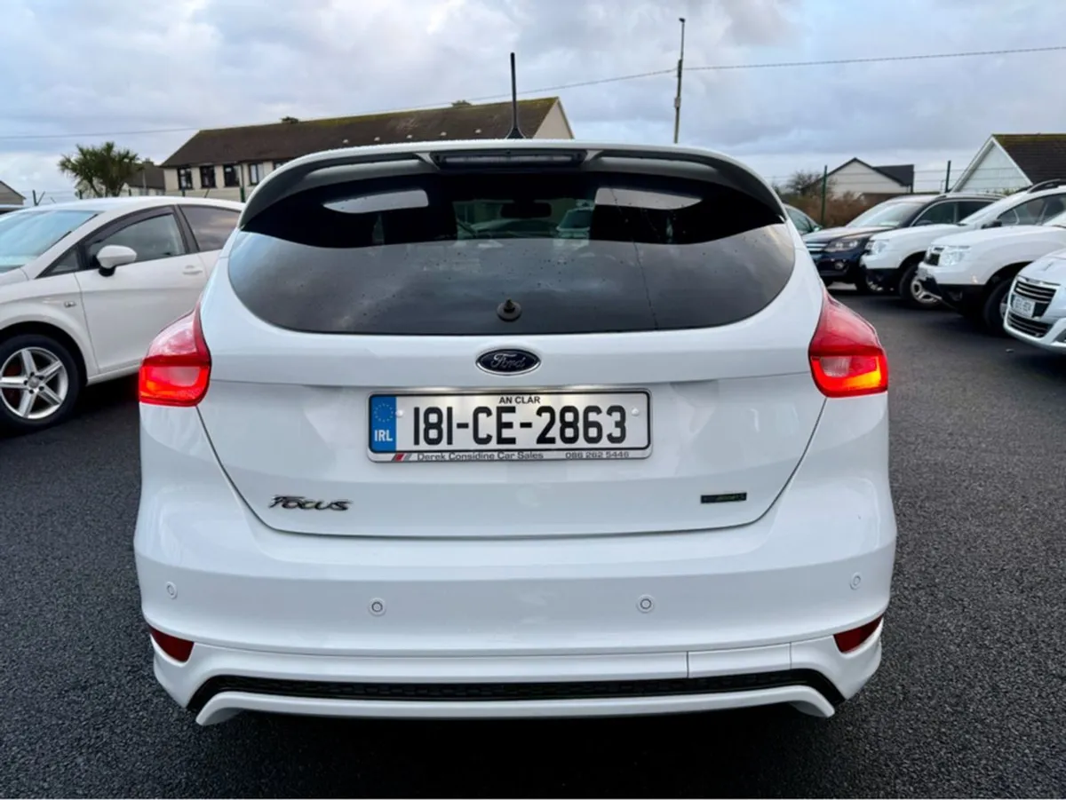 Ford Focus 1.0 St-line X Ecoboost 1 140PS 5DR T - Image 4