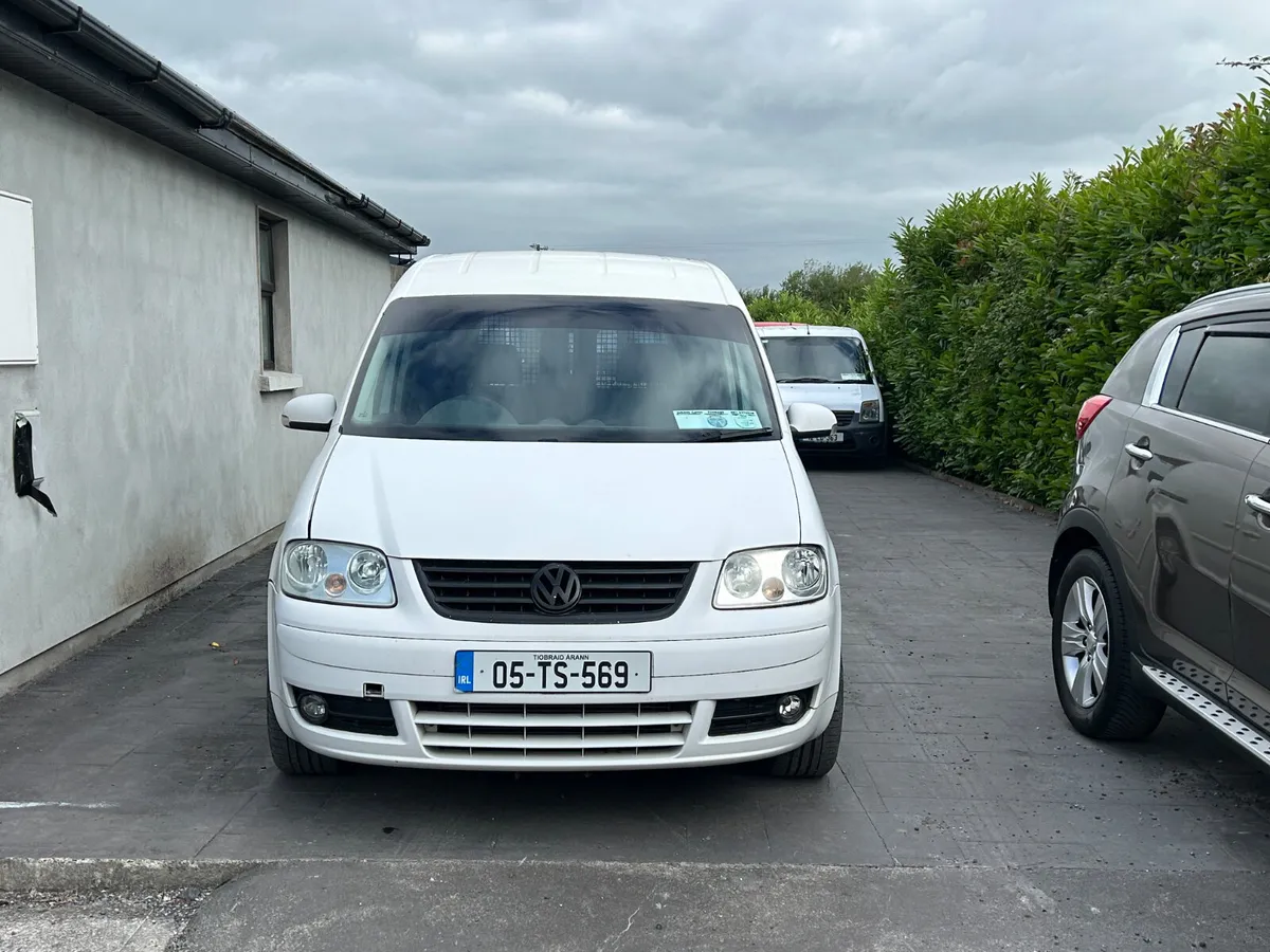 Volkswagen Caddy 2005 - Image 2
