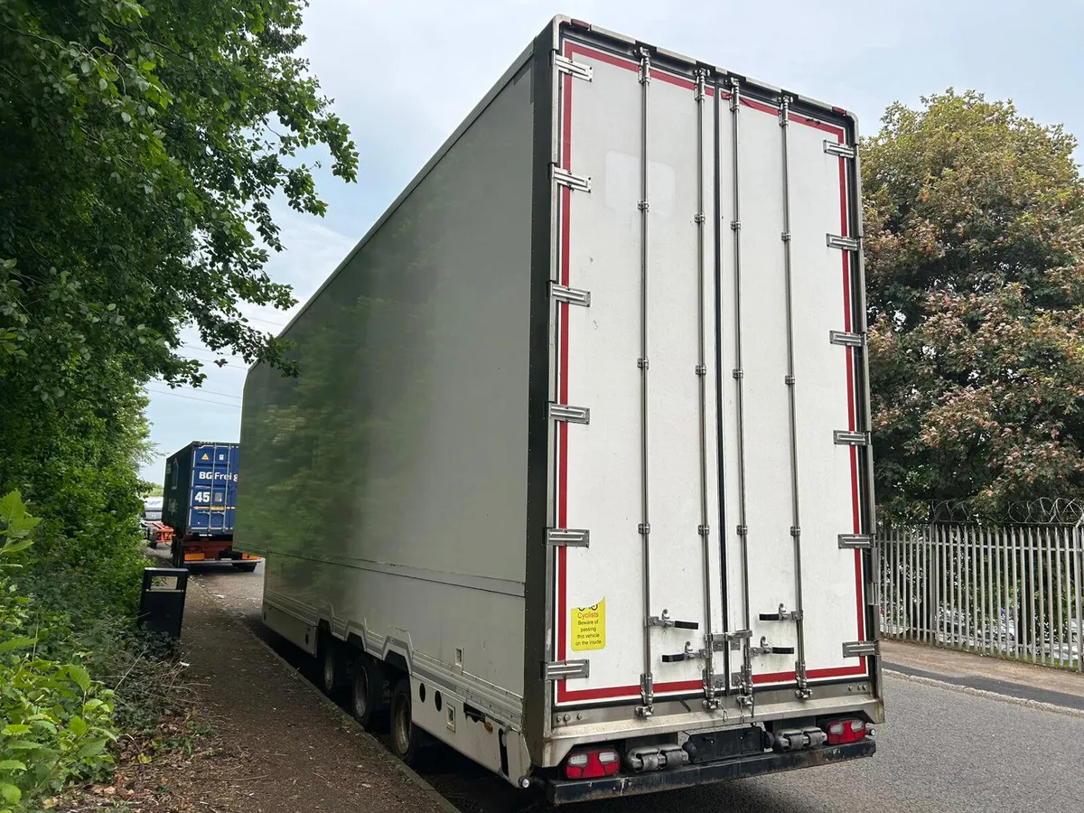 2018 Paneltex Triaxle Double Deck Trailer - Image 2