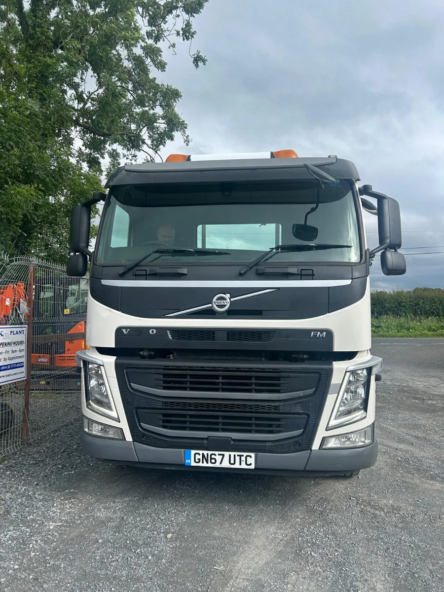 Volvo FM11-330 - Image 2