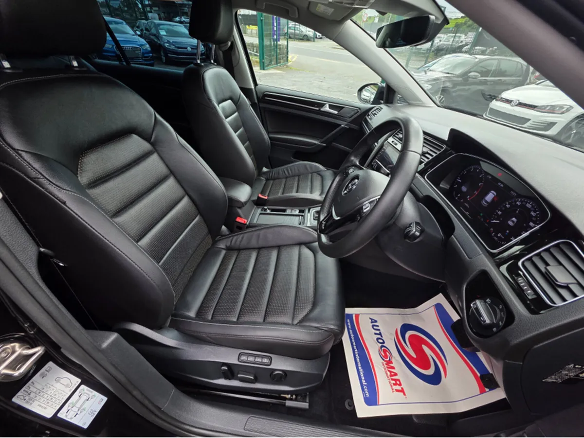 Volkswagen Golf 1.4 TSI FULL BLACK LEATHER SEATS H - Image 2