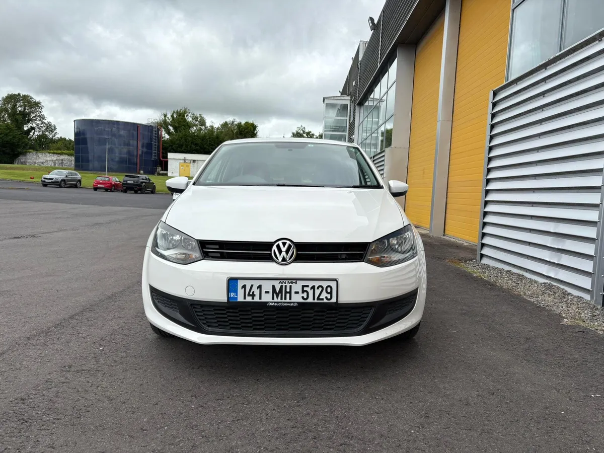 2014 Volkswagen Polo Automatic - Image 4